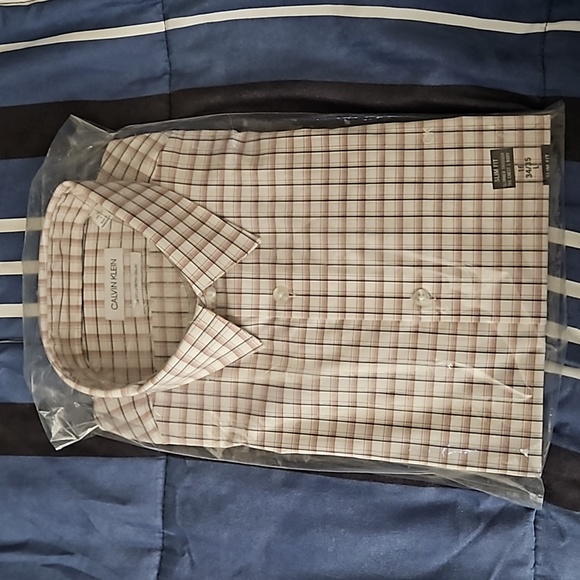 Calvin Klein Mens Dress Shirt.BRAND NEW IN ORIGINAL PACKAGING!!! - Picture 1 of 4